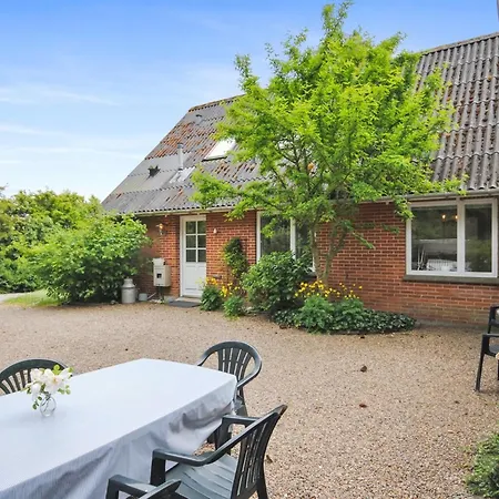 Feriehus Ludovic - 7km From The Sea By Interhome *